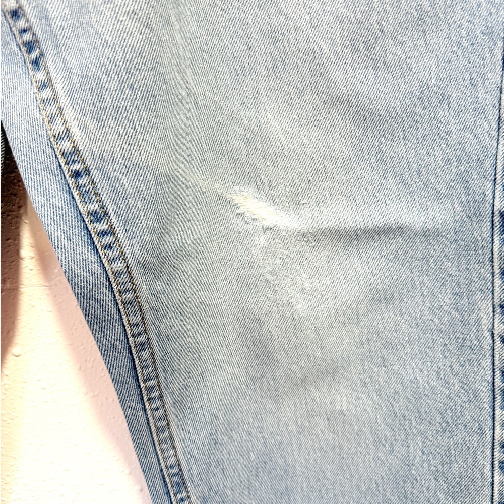 L.L. Bean Men's Relaxed Fit Blue‎ Jeans 36x29 - Picture 4 of 7